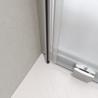 Душевая дверь BelBagno LUCE-BF-1-120-P-Cr хром